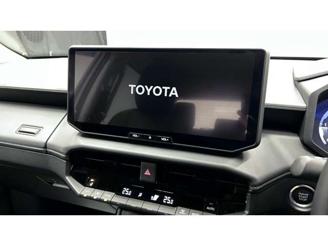 Toyota Hilux 4