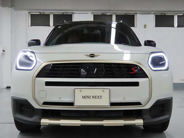 MINI Countryman 5
