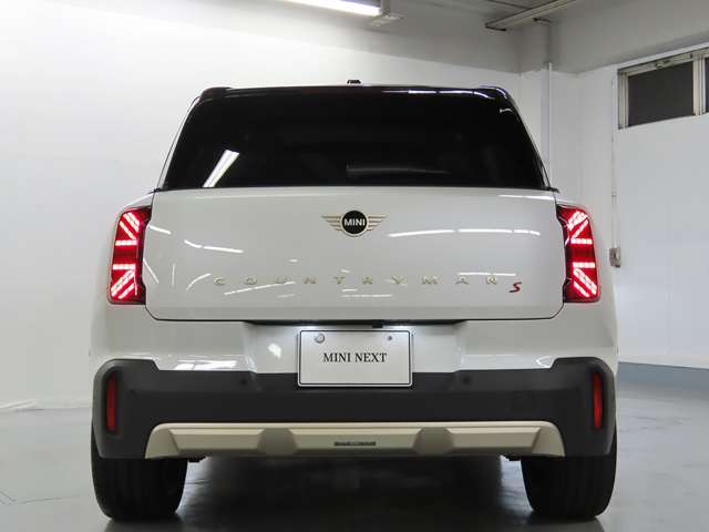 MINI Countryman 6
