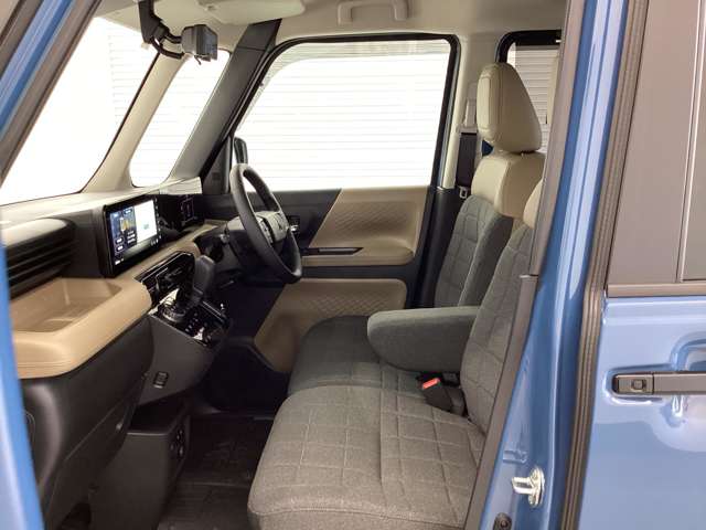 Mitsubishi Delica Mini 12