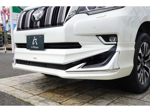 Toyota Land Cruiser Prado 6