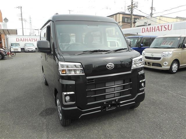 Daihatsu Hijet Cargo 10