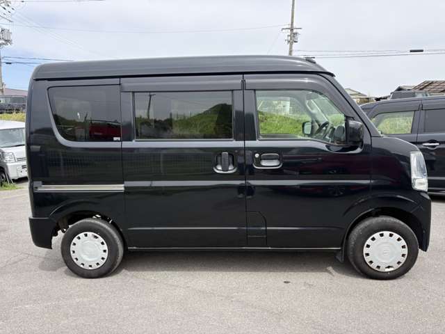 Nissan NV100 Clipper 11