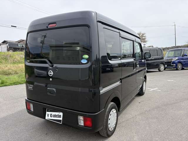 Nissan NV100 Clipper 12