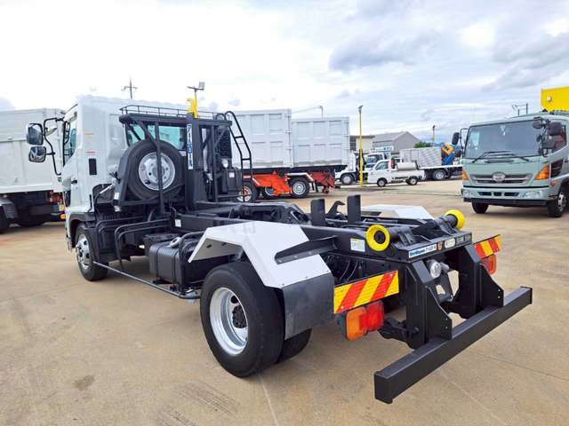 Hino Ranger 7