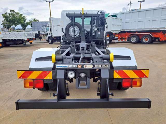 Hino Ranger 8