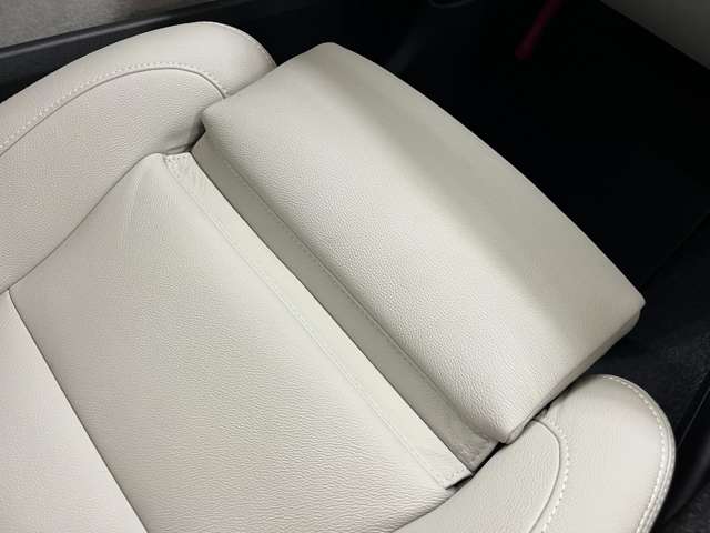 Volvo XC40 12