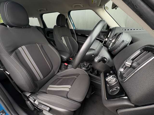 MINI Crossover 7