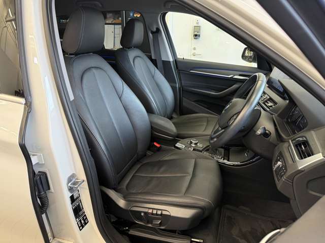 BMW X1 6