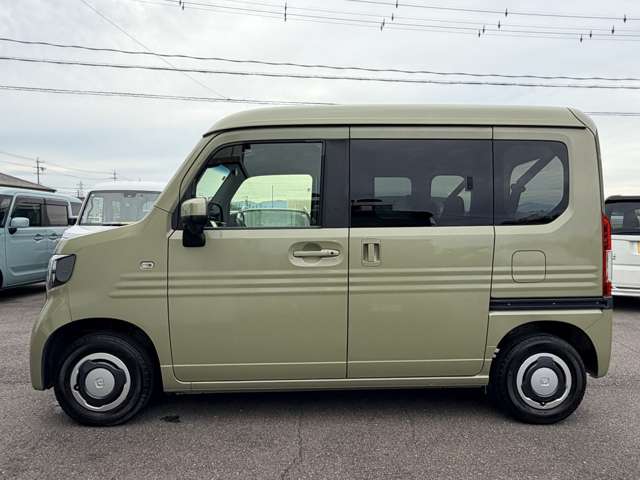 Honda N-VAN 9