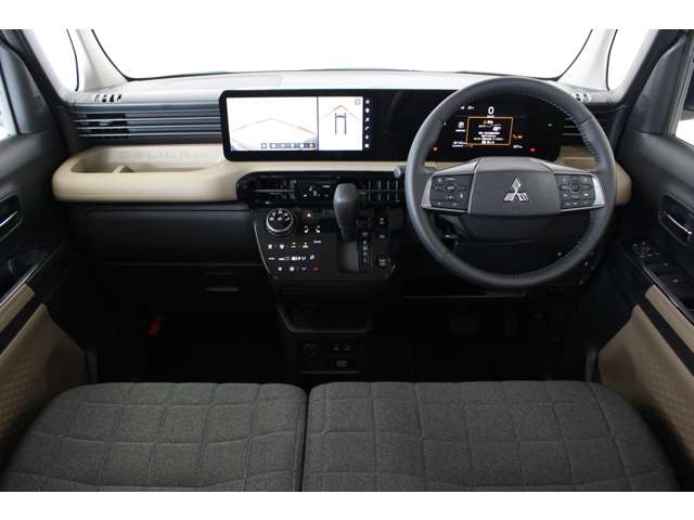 Mitsubishi Delica Mini 9