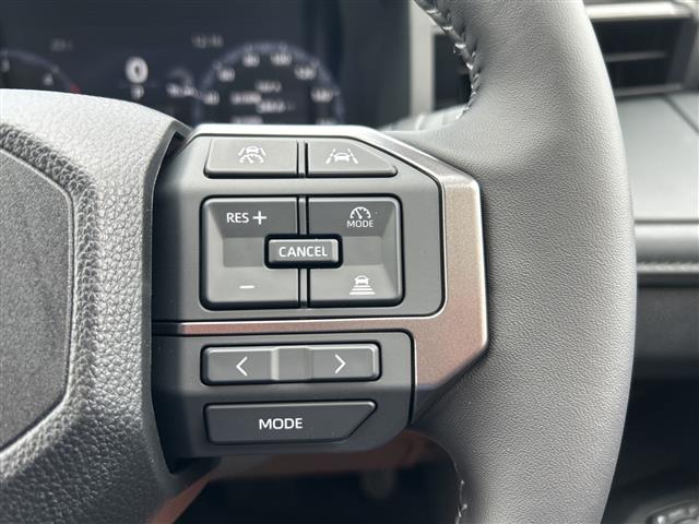 Toyota Hilux 11