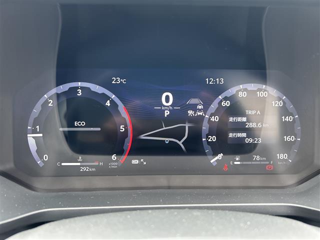 Toyota Hilux 9