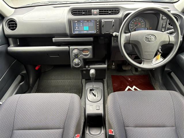 Toyota Succeed Van 4