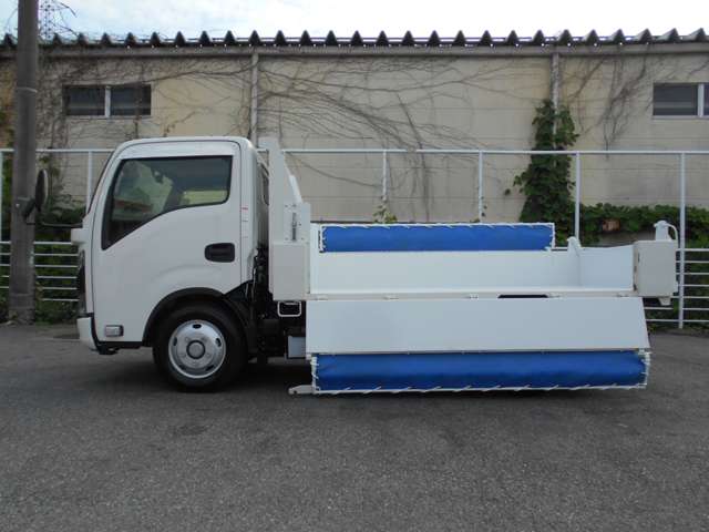 Isuzu Elf 5