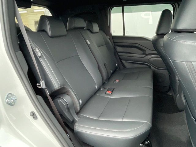 Toyota Land Cruiser FJ 11