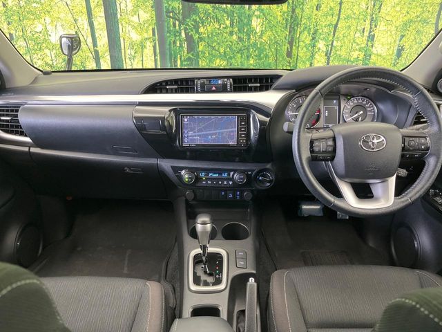 Toyota Hilux 3