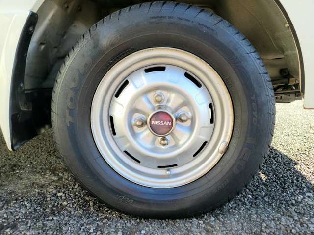 Nissan Vanette 9