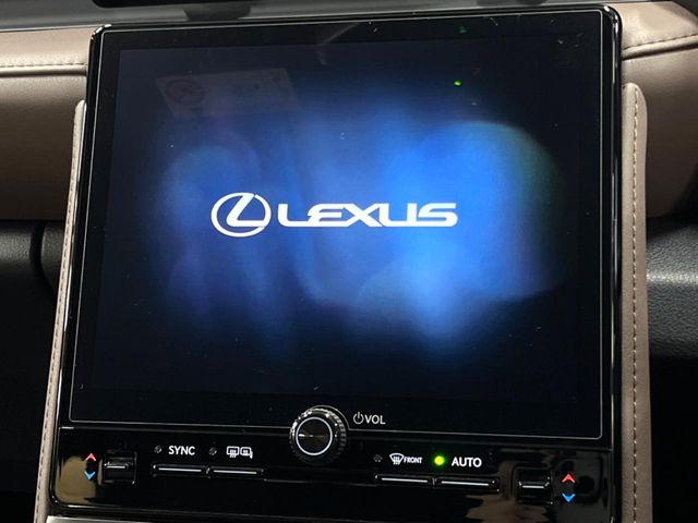 Lexus LBX 3