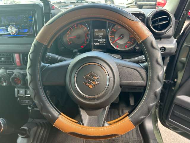 Suzuki Jimny 12