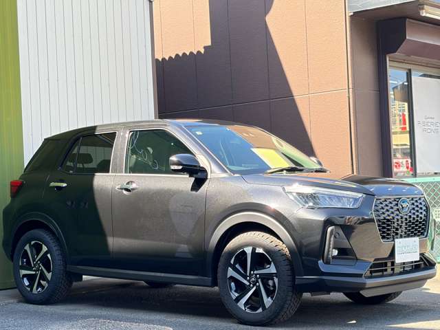 Daihatsu Rocky 5