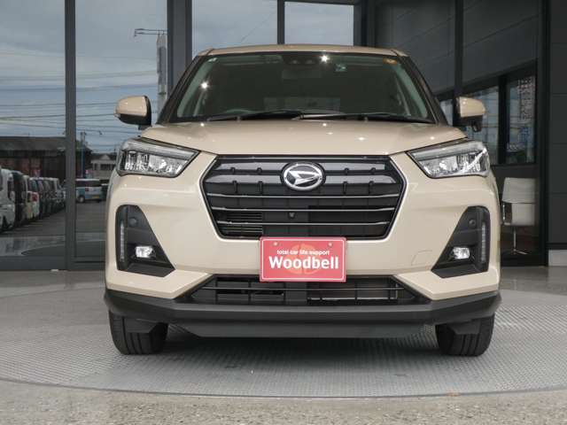 Daihatsu Rocky 5