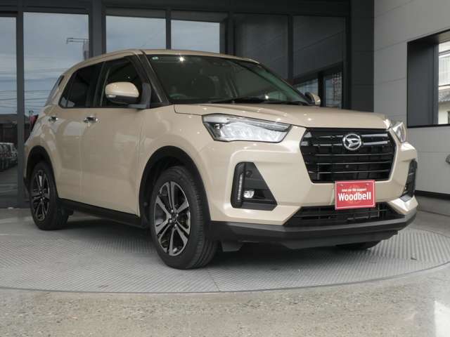 Daihatsu Rocky 6