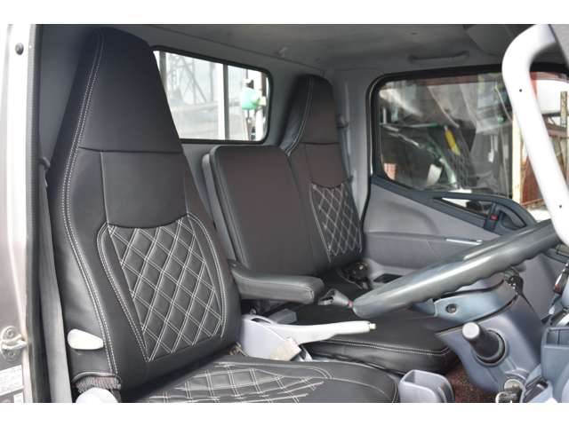 Mitsubishi Fuso Canter 11