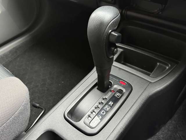 Nissan NV150 AD 10