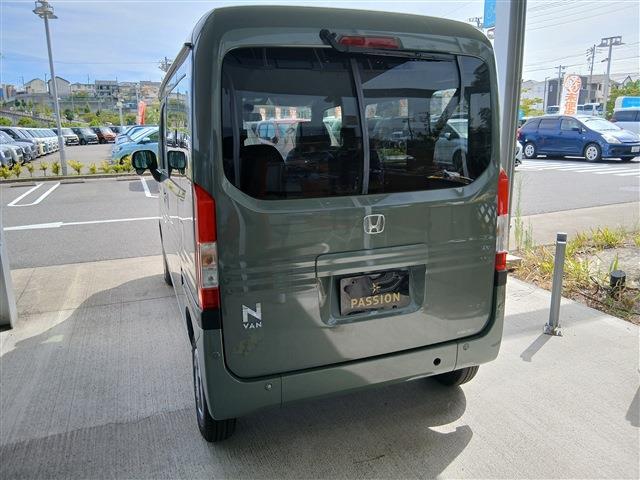 Honda N-VAN 11