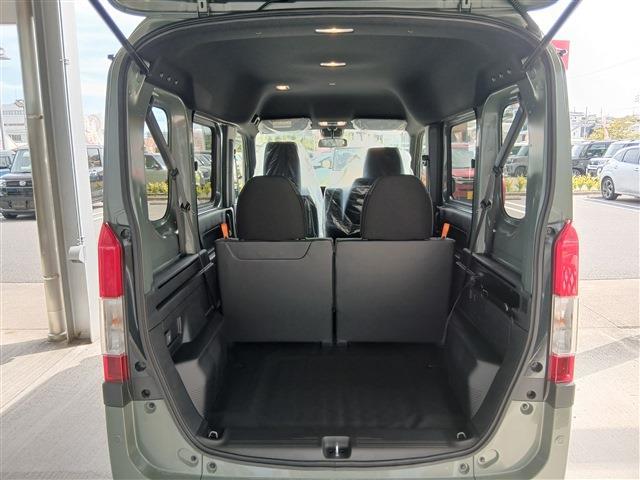 Honda N-VAN 12