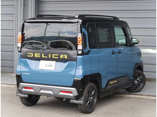 Mitsubishi Delica Mini 3