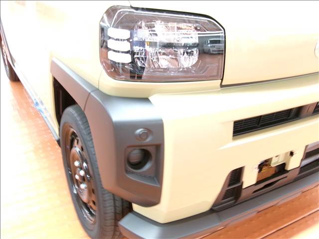 Daihatsu Taft 10