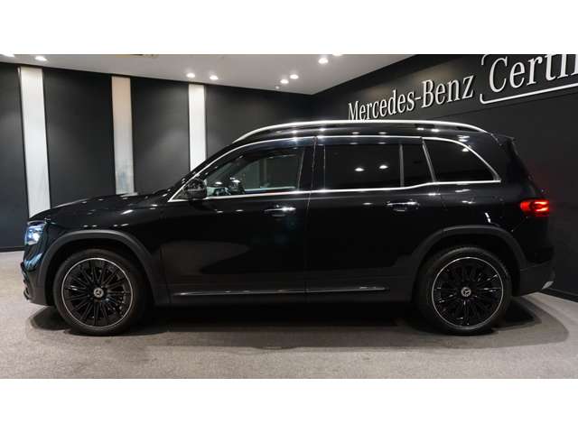 Mercedes-Benz GLB 7