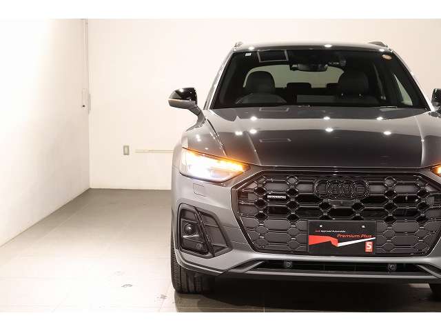Audi Q5 11