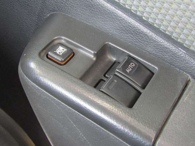 Toyota Town Ace Van 12