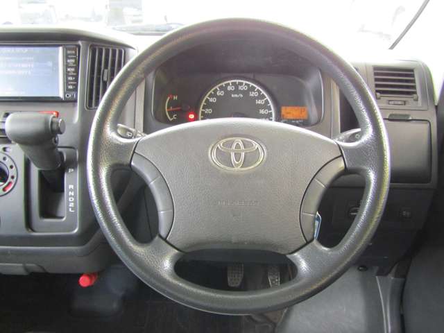 Toyota Town Ace Van 5