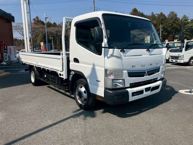 Mitsubishi Fuso Canter 3