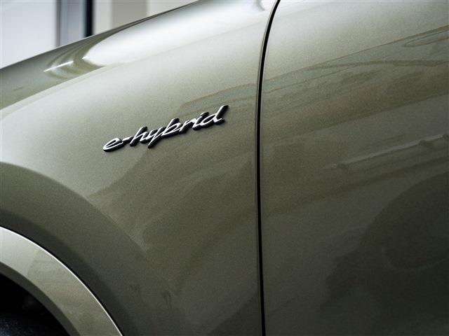 Porsche Cayenne 6