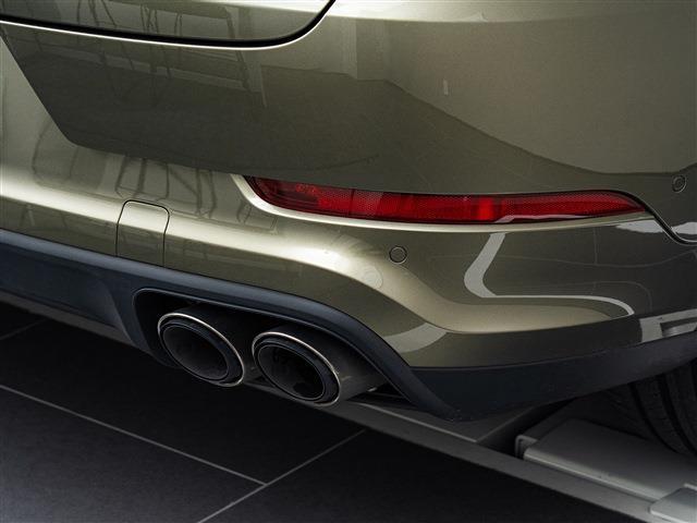 Porsche Cayenne 8