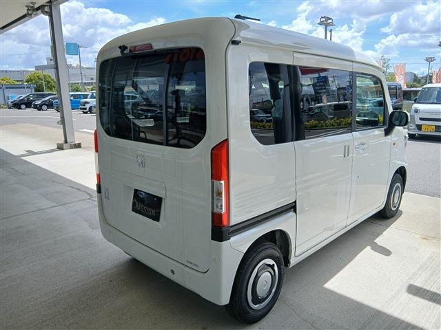 Honda N-VAN 9