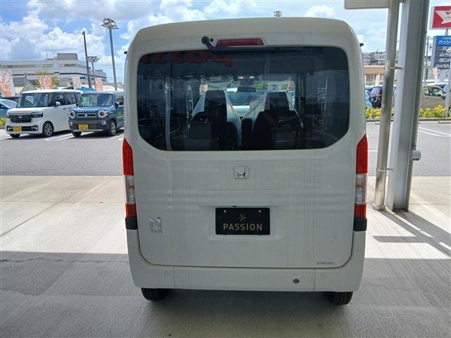 Honda N-VAN 10