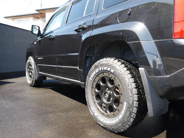 Jeep パトリオット 11
