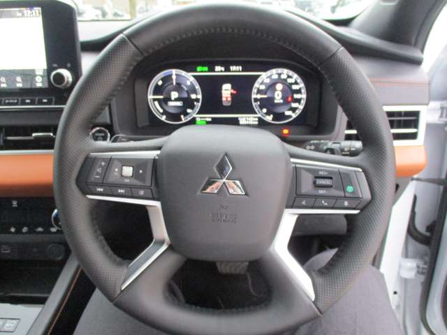 Mitsubishi Outlander 11