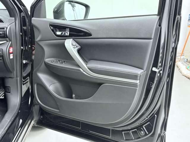 Mitsubishi Eclipse Cross 12