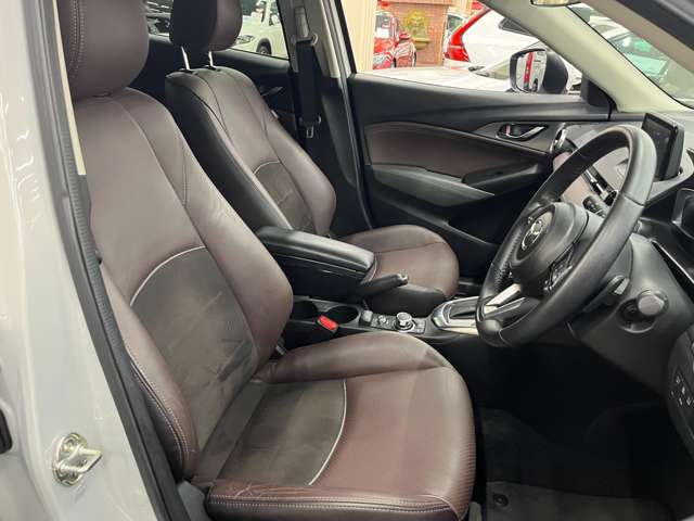 Mazda CX-3 8