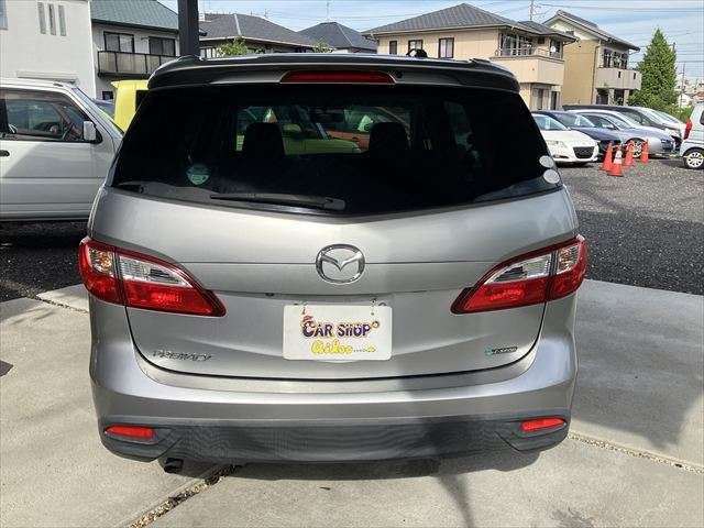 Mazda Premacy 8