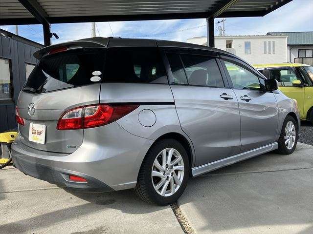Mazda Premacy 9