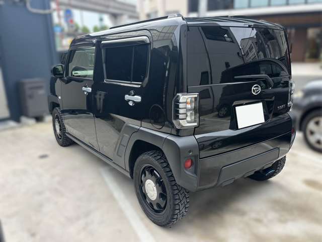 Daihatsu Taft 7
