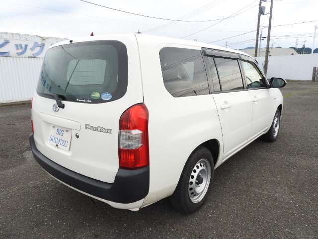 Toyota Probox Van 8